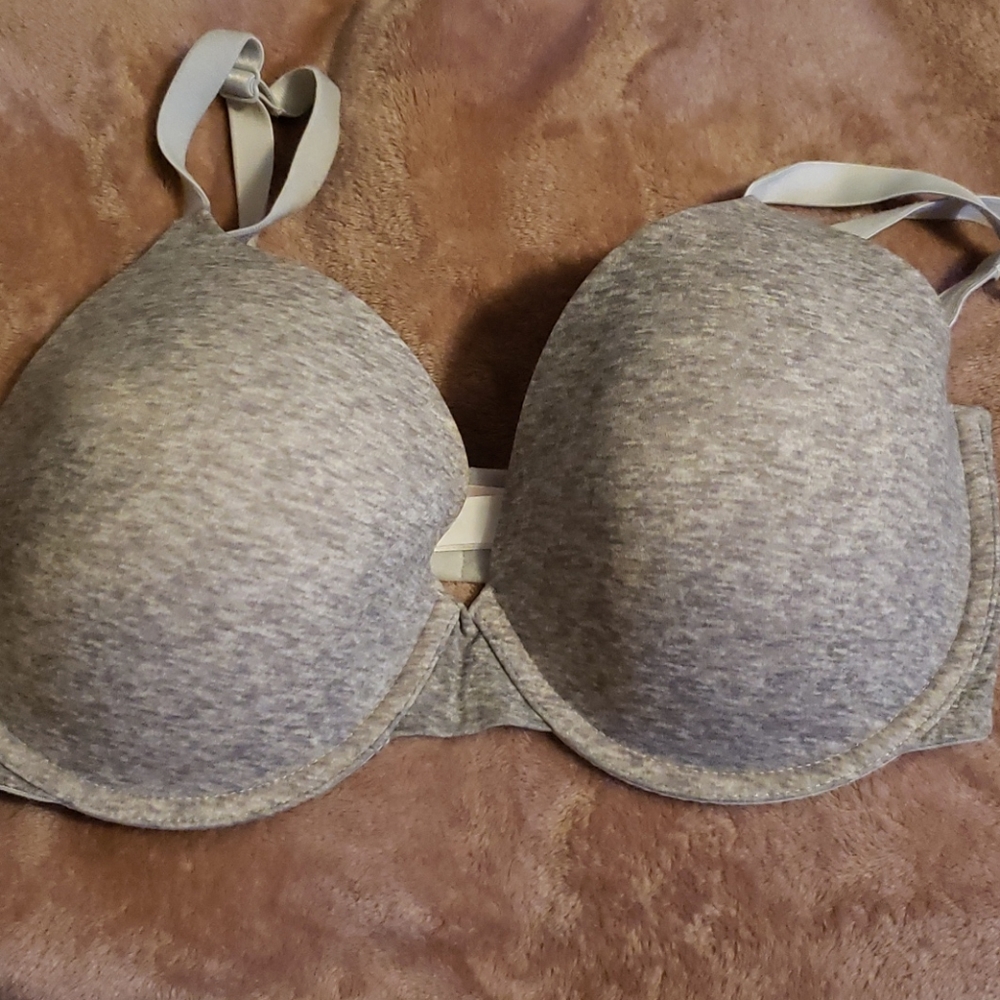 VS Bra